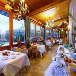 Hotel Vier Jahreszeiten 3*