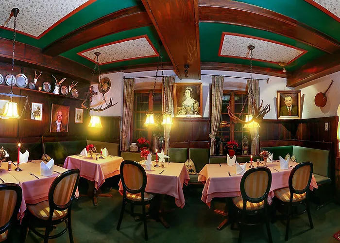 Hotell Vier Jahreszeiten