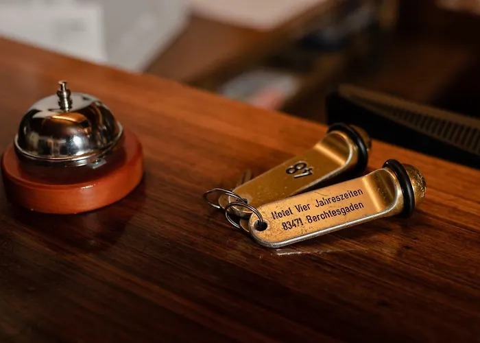 Hotell Vier Jahreszeiten