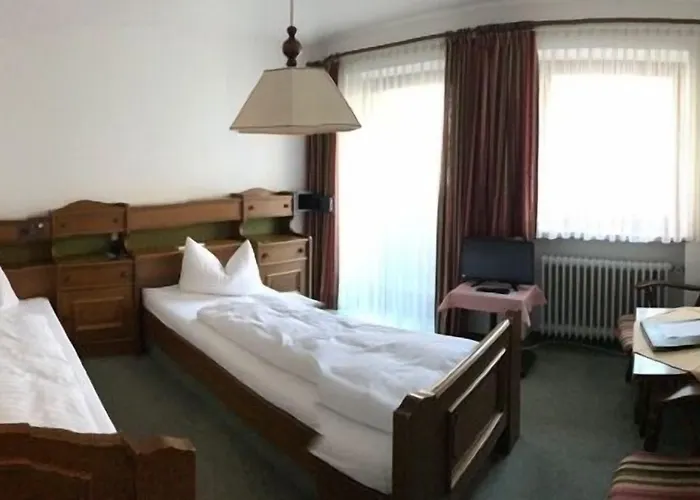 Vier Jahreszeiten Szálloda Berchtesgaden