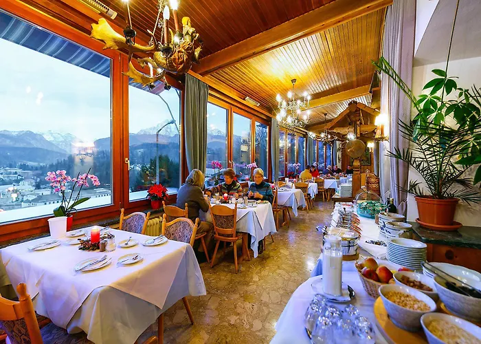 Szálloda Vier Jahreszeiten 3*